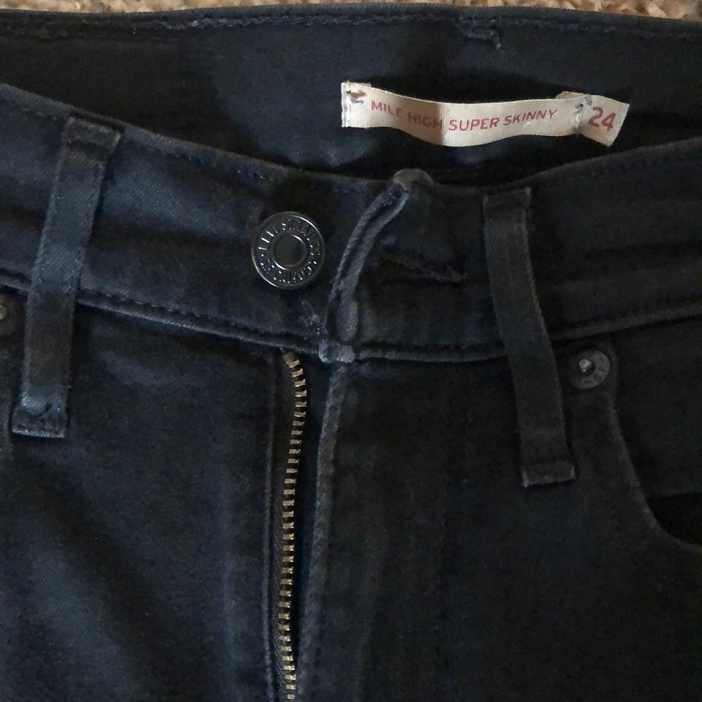 Levi’s Mile High Black skinny jeans